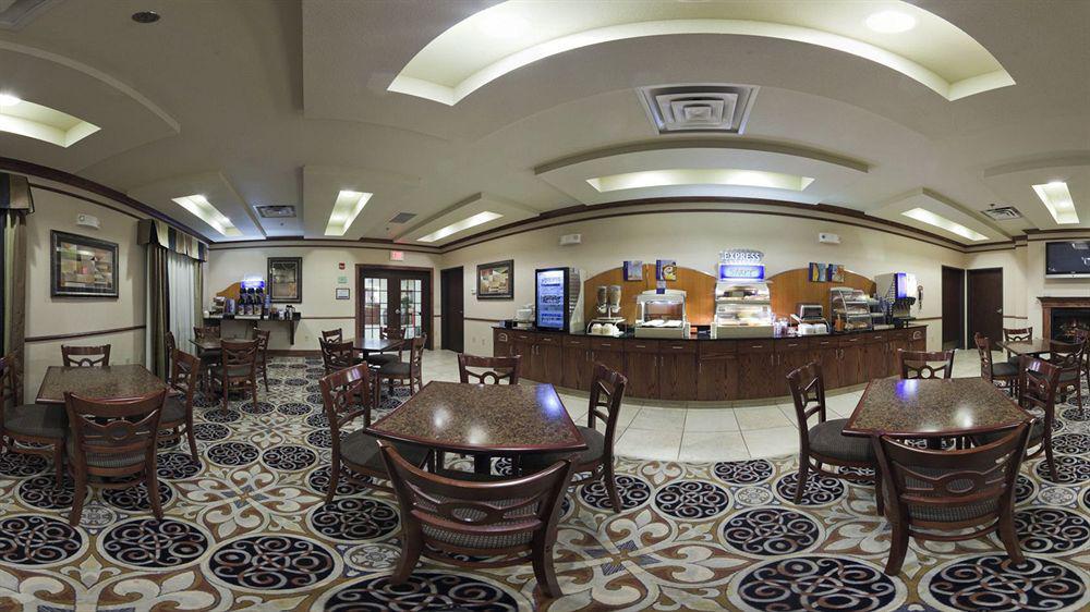 Holiday Inn Express Hotel & Suites Mcpherson By Ihg Exteriör bild